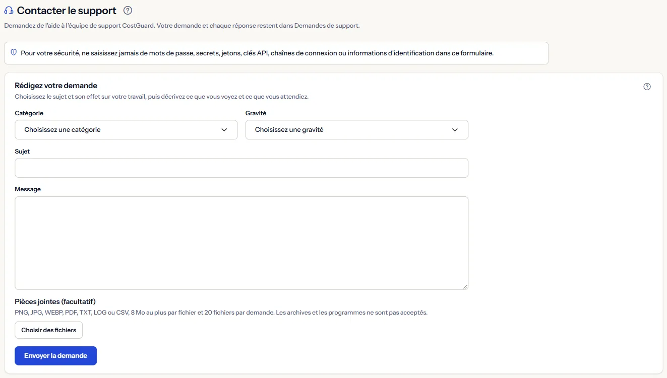La page « Contacter le support » avec le rappel de ne jamais envoyer d'identifiant et le formulaire vide : catégorie, gravité, objet, message et pièces jointes.